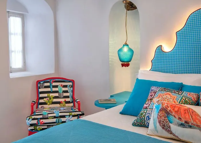 Barocco Villa Fira (Santorini)